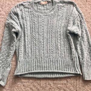 Sweater Alter’d State size Medium sea foam color